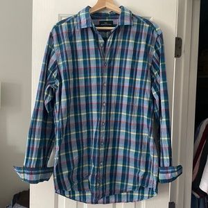 Rodd & Gunn men’s button down shirt